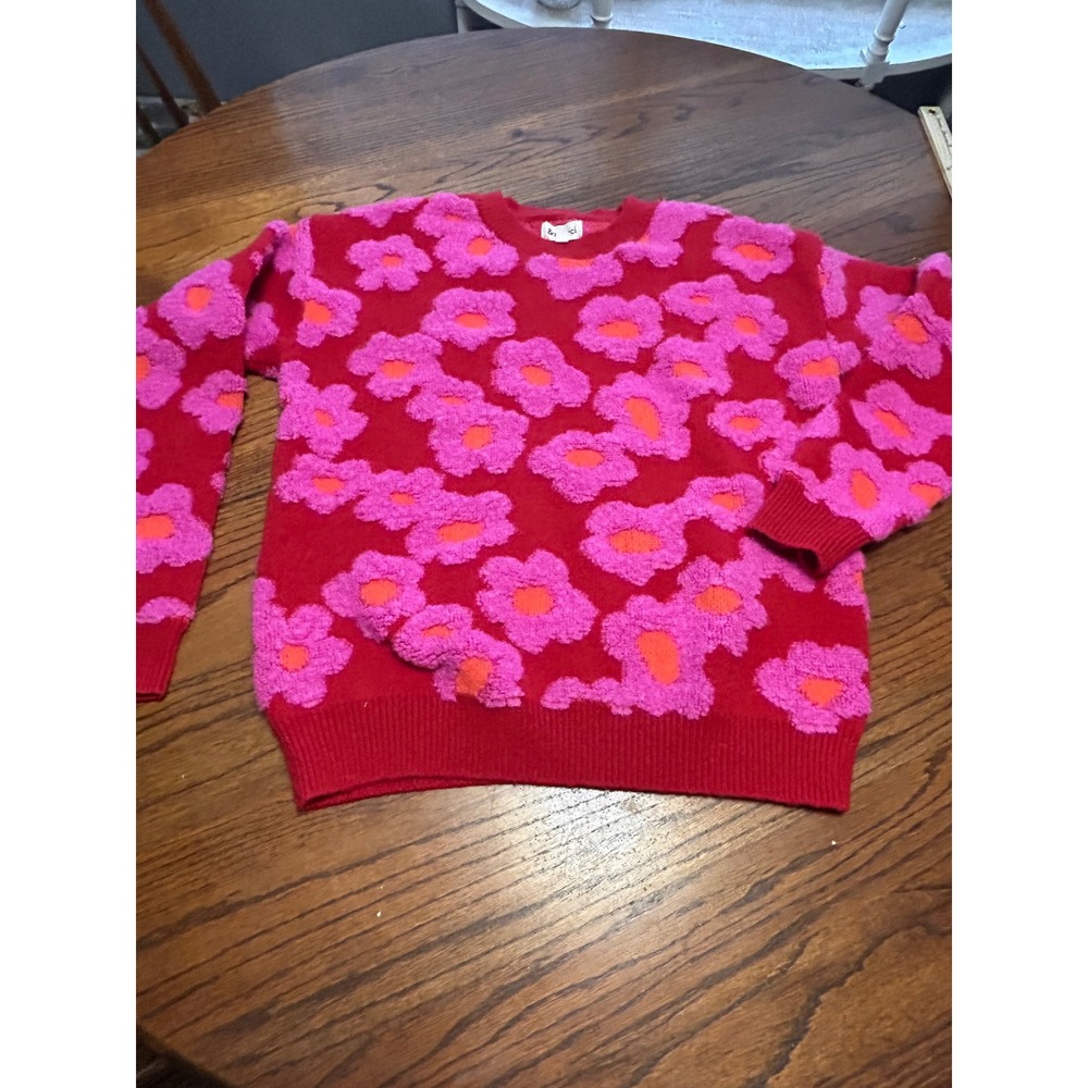 &merci Women Red Pink Orange Fuzzy Floral Crewneck Sweater Size M Long Sleeve